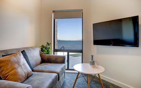 Limani Motel - Accommodation in Bendigo 6