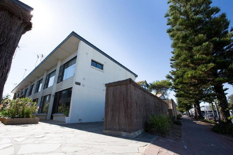 The One @ Henley Beach - Accommodation in Bendigo 8