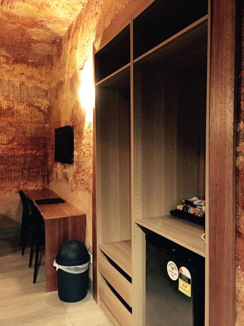 The Lookout Cave Underground Motel - Accommodation in Bendigo 36