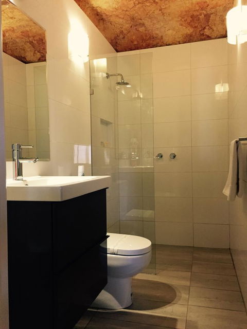 The Lookout Cave Underground Motel - Accommodation in Bendigo 39