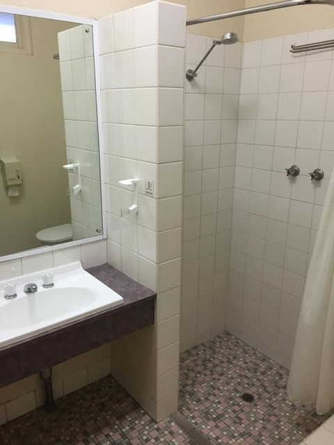 Blue Lake Motel - Accommodation in Bendigo 21
