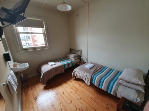 Pier Hotel Port Lincoln - Accommodation in Bendigo 25