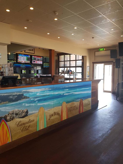 Pier Hotel Port Lincoln - Accommodation in Bendigo 2