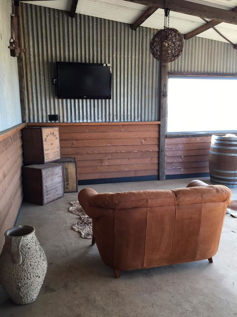 Bukirk Glamping & Fancy Coops - Accommodation in Bendigo 28