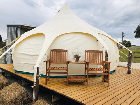 Bukirk Glamping & Fancy Coops - Accommodation in Bendigo 0