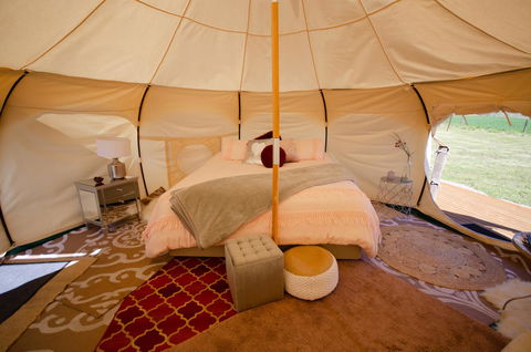 Bukirk Glamping & Fancy Coops - Accommodation in Bendigo 4