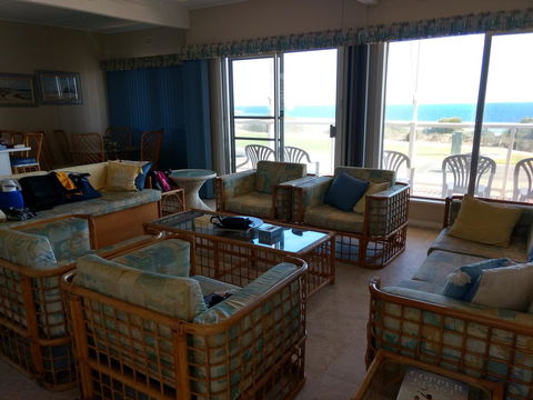 Seafront Shack - Accommodation in Bendigo 12