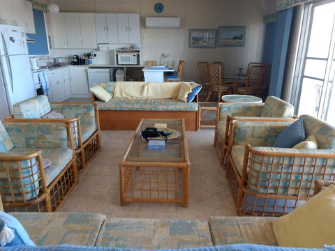 Seafront Shack - Accommodation in Bendigo 7