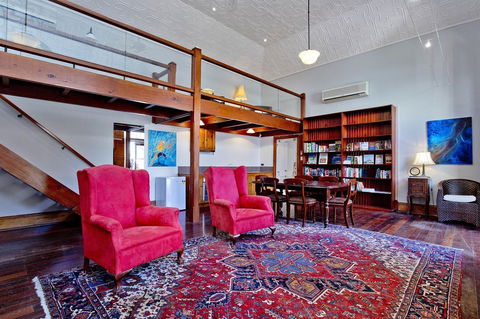 Druids Hall - Accommodation in Bendigo 1
