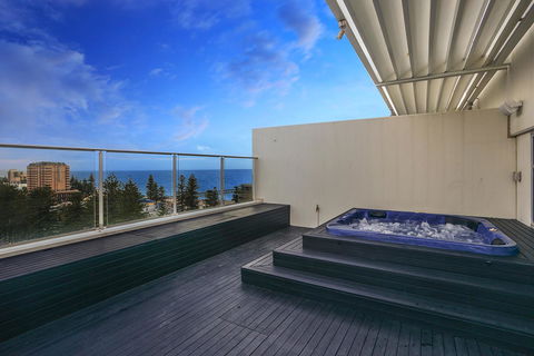Glenelg Skyline Penthouse - Accommodation in Bendigo 2
