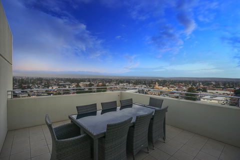 Glenelg Skyline Penthouse - Accommodation in Bendigo 34