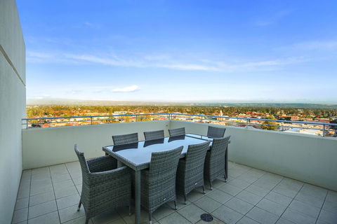 Glenelg Skyline Penthouse - Accommodation in Bendigo 39