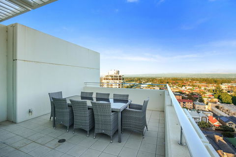 Glenelg Skyline Penthouse - Accommodation in Bendigo 6