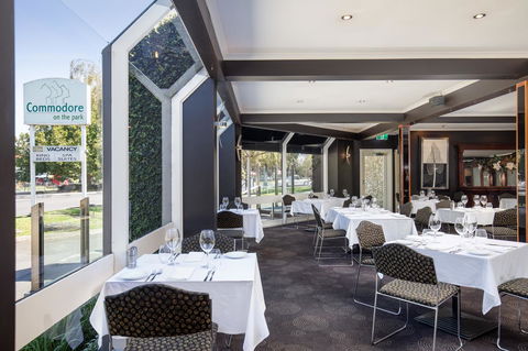 The Commodore - Accommodation in Bendigo 2