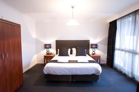 The Commodore - Accommodation in Bendigo 7