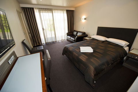 The Commodore - Accommodation in Bendigo 5