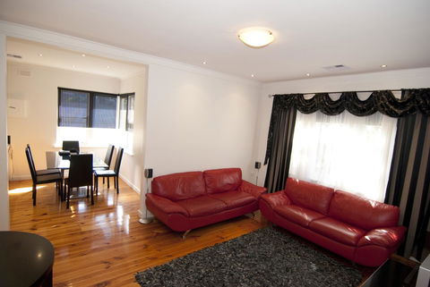 The Commodore - Accommodation in Bendigo 15