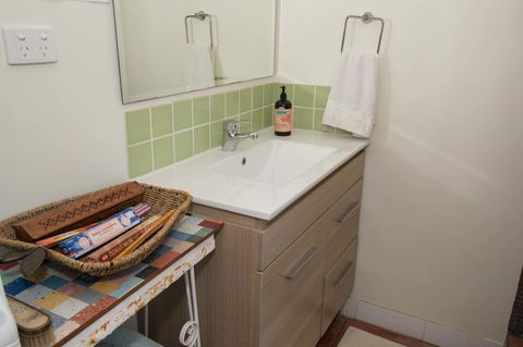 Sinclair Cottage - Accommodation in Bendigo 18