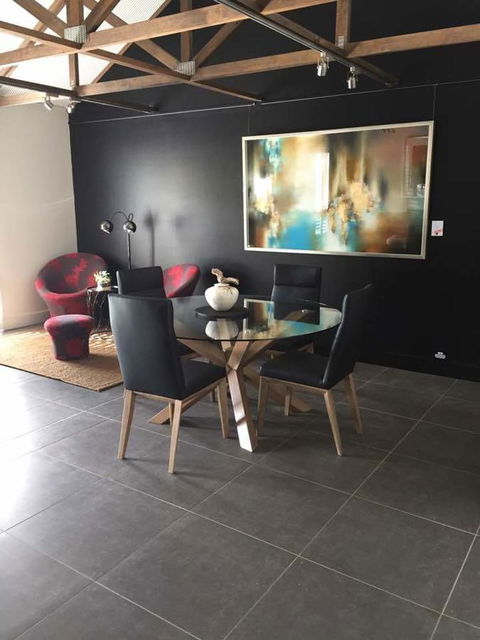 Irongate Studio B&B - Accommodation in Bendigo 11