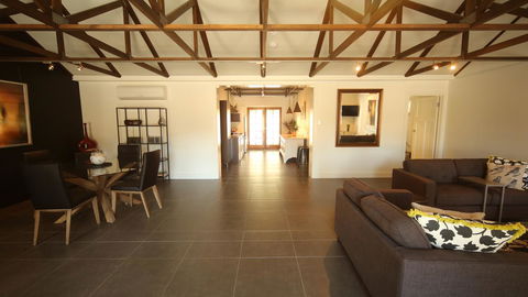 Irongate Studio B&B - Accommodation in Bendigo 1