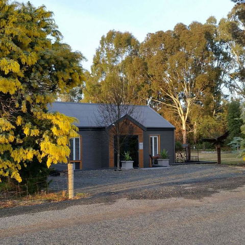 Irongate Studio B&B - Accommodation in Bendigo 12
