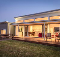 Middle River Beach House - East Wing - Accommodation in Bendigo