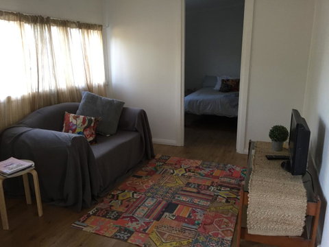 35 Trevena Road - Accommodation in Bendigo 10