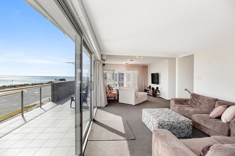 Esplanade Escape - Accommodation in Bendigo 28