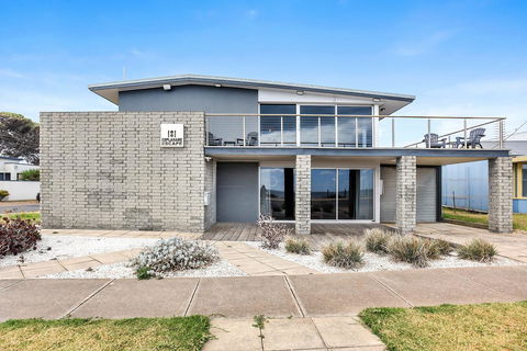Esplanade Escape - Accommodation in Bendigo 30