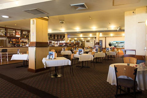Grand Tasman Hotel - Accommodation in Bendigo 1