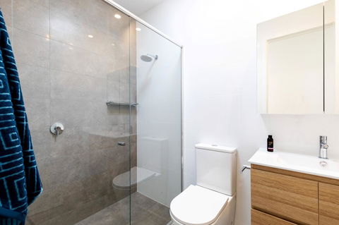Brand New Affordable Luxury 3 Bedroom 3 Bathrooms House Close To Adelaide City, Chinatown, Beach, Adelaide Airport - Accommodation in Bendigo 9