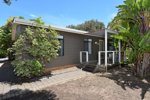 BIG4 Port Elliot Holiday Park - Accommodation in Bendigo 21