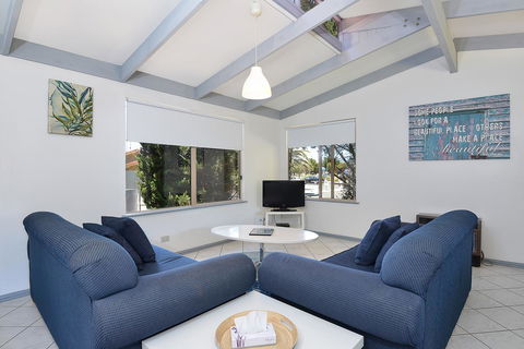 BIG4 Port Elliot Holiday Park - Accommodation in Bendigo 12