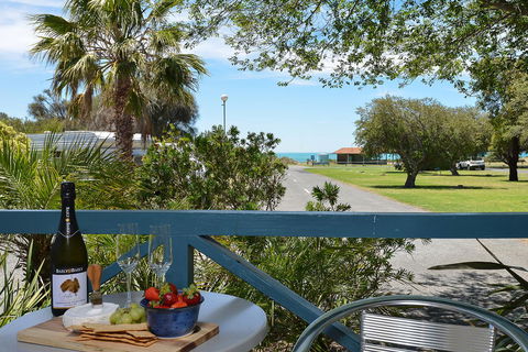 BIG4 Port Elliot Holiday Park - Accommodation in Bendigo 5