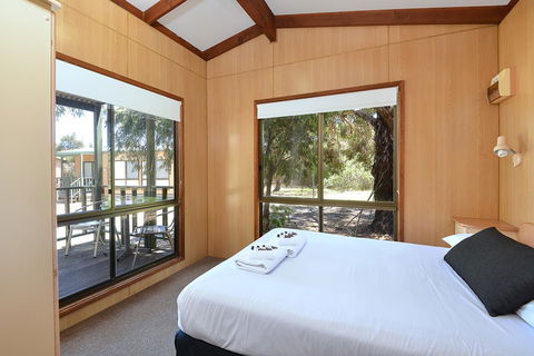 BIG4 Port Elliot Holiday Park - Accommodation in Bendigo 9