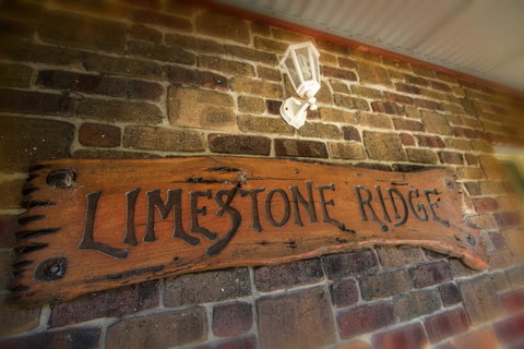 Limestone Ridge - Accommodation in Bendigo 19