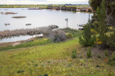 Limestone Ridge - Accommodation in Bendigo 17