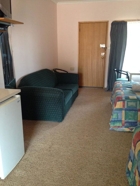 Wudinna Gawler Ranges Motel And Caravan Park - Accommodation in Bendigo 7