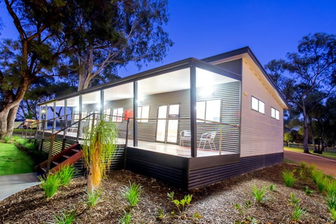 BIG4 Renmark Riverfront Holiday Park - Accommodation in Bendigo 17