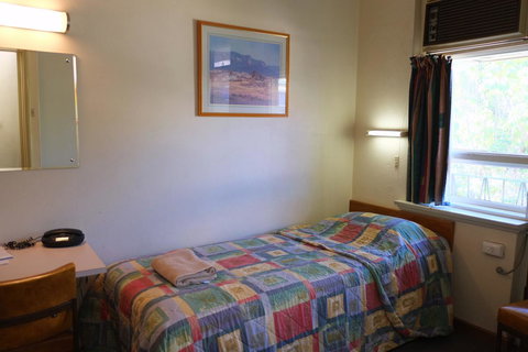 Berri Hotel - Accommodation in Bendigo 25