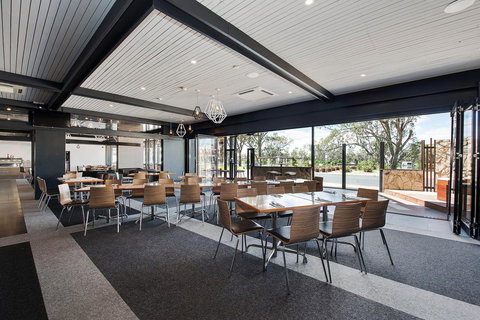 Berri Hotel - Accommodation in Bendigo 12