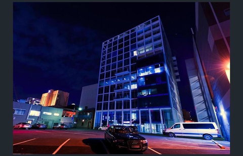 Stylish And Comfortable, Views Over Gouger St! - Accommodation in Bendigo 22