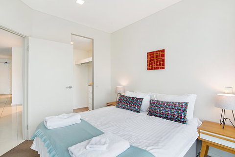 Stylish And Comfortable, Views Over Gouger St! - Accommodation in Bendigo 11