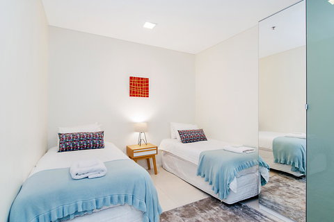 Stylish And Comfortable, Views Over Gouger St! - Accommodation in Bendigo 12