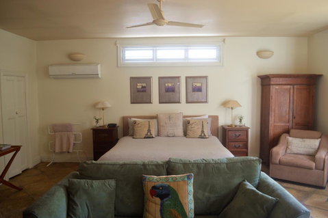 Athelney Cottage Bed And Breakfast - Accommodation in Bendigo 16
