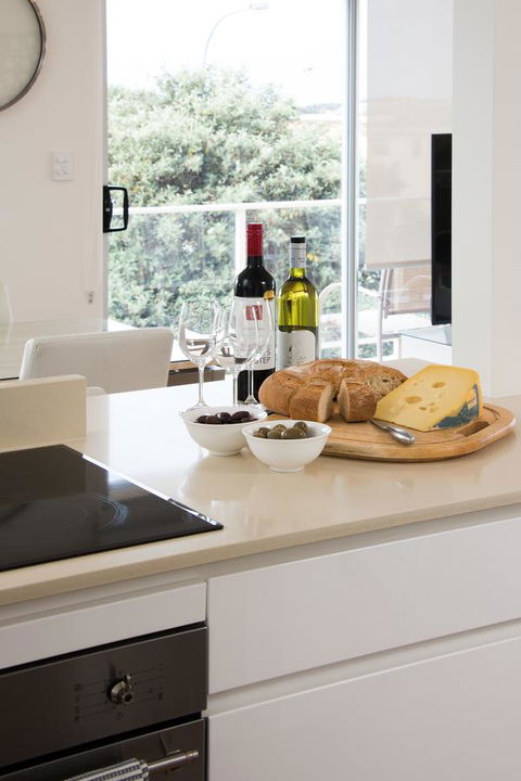 Stylish 3 Bedroom Beachview Apartment - Accommodation in Bendigo 7