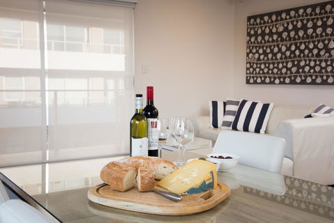 Stylish 3 Bedroom Beachview Apartment - Accommodation in Bendigo 9