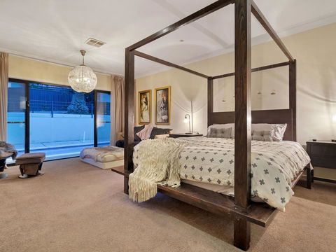 City-Barossa Gateway - Accommodation in Bendigo 0