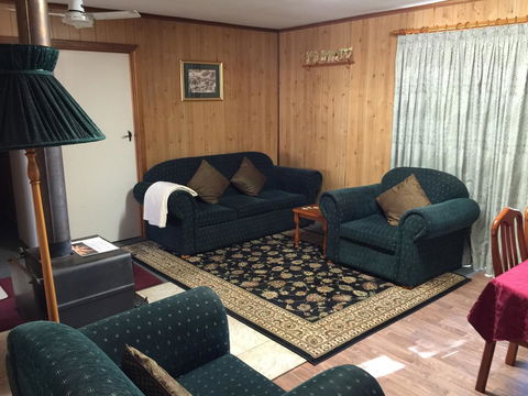 Clare Valley Cabins - Accommodation in Bendigo 25