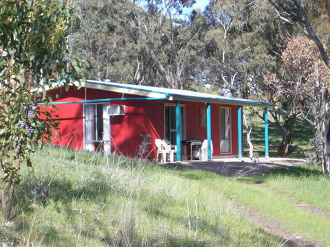 Clare Valley Cabins - Accommodation in Bendigo 7